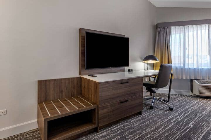 Room 11 of 55
